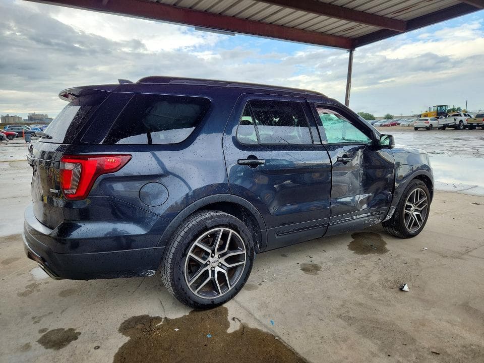 2017 FORD EXPLORER 3