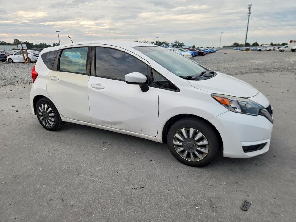 2017 NISSAN VERSA NOTE SV 4