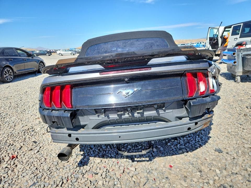 2021 FORD MUSTANG 6