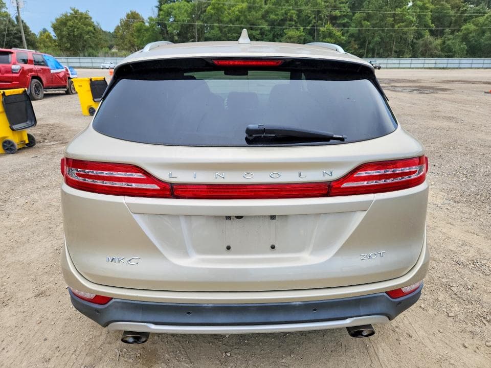 2017 LINCOLN MKC PREMIERE 6