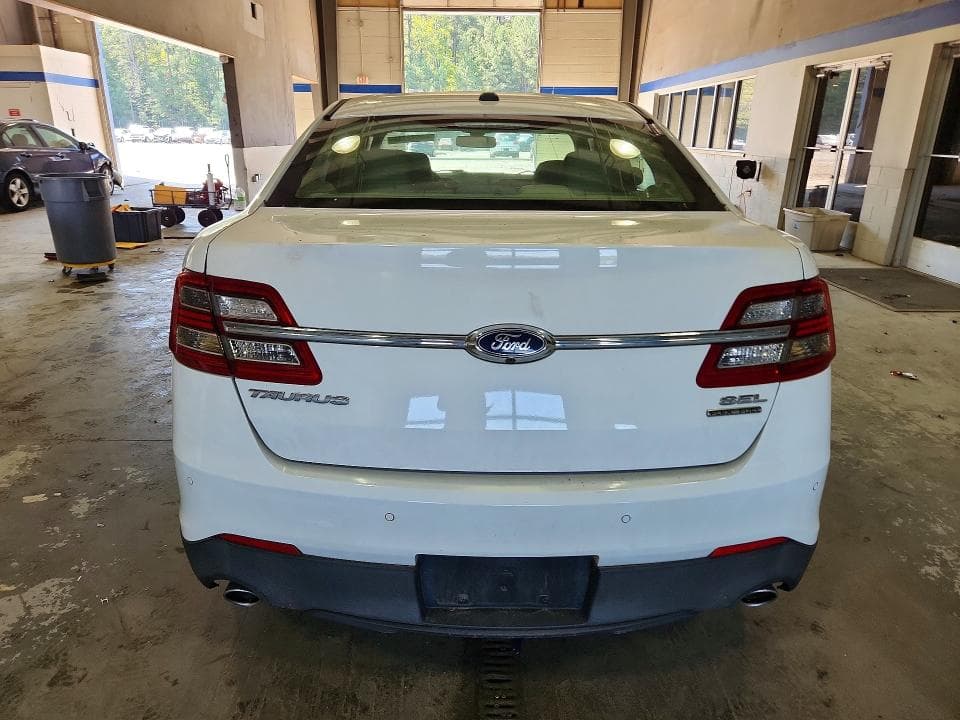 2017 FORD TAURUS SEL 6