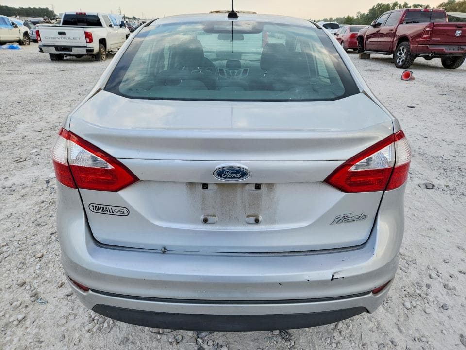 2017 FORD FIESTA S 6