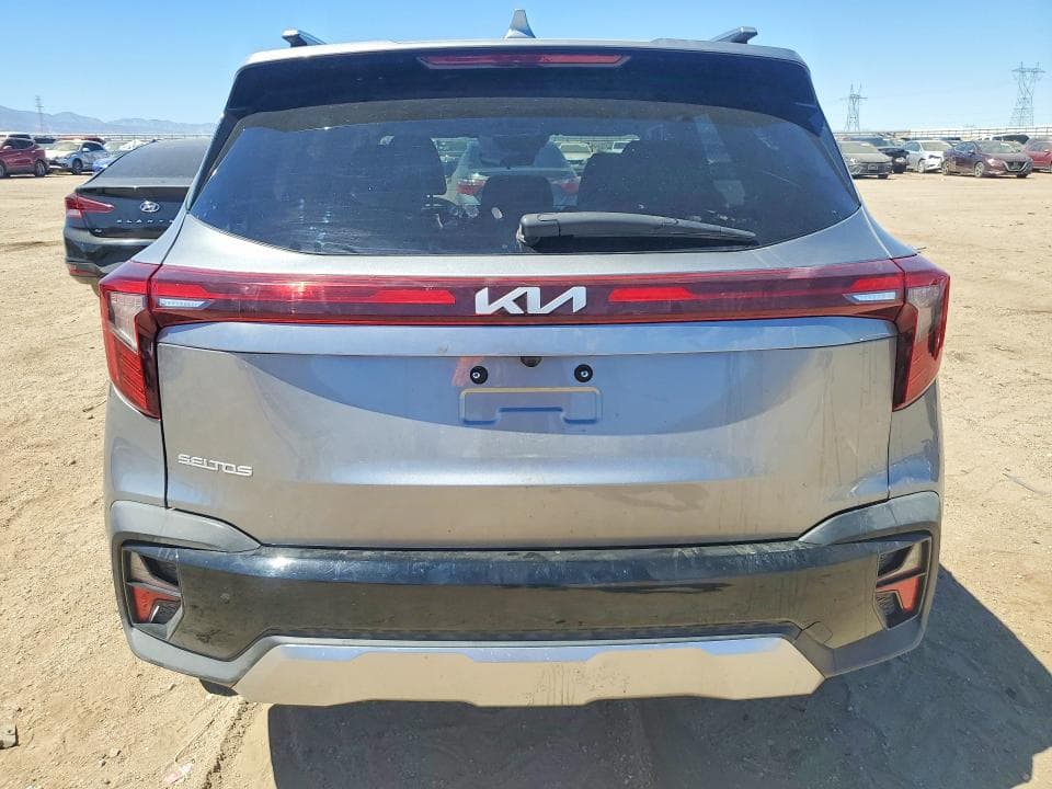 2025 KIA SELTOS S 6