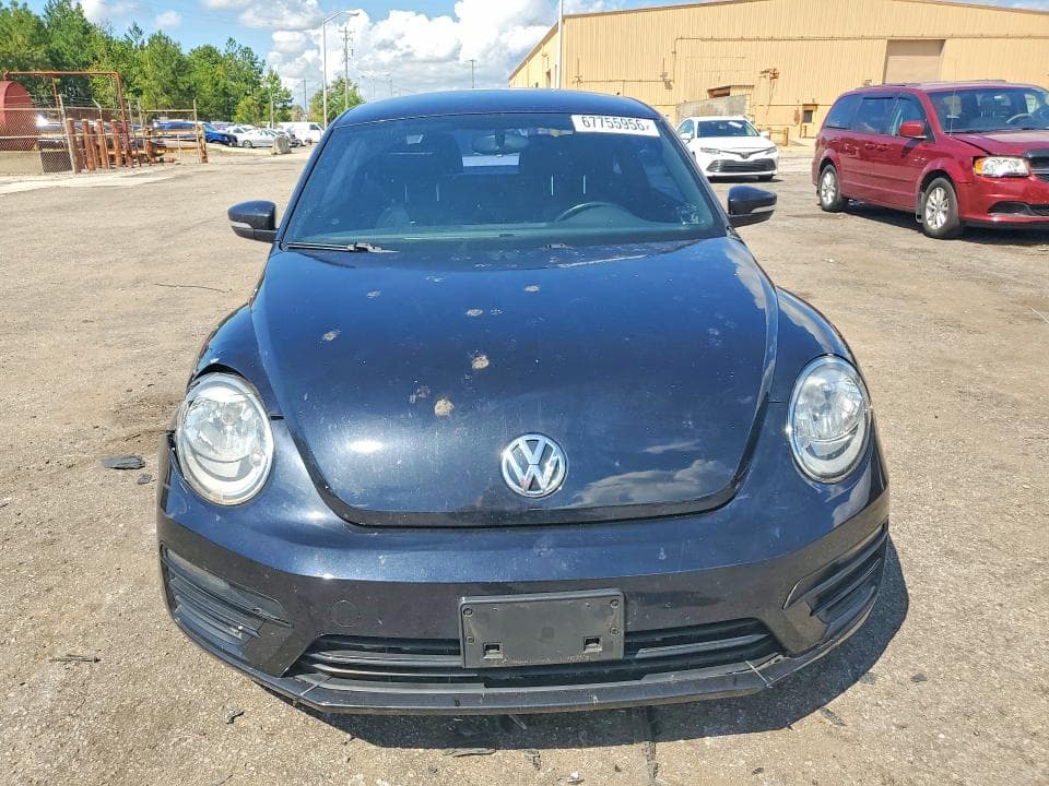 2019 VOLKSWAGEN BEETLE S 5