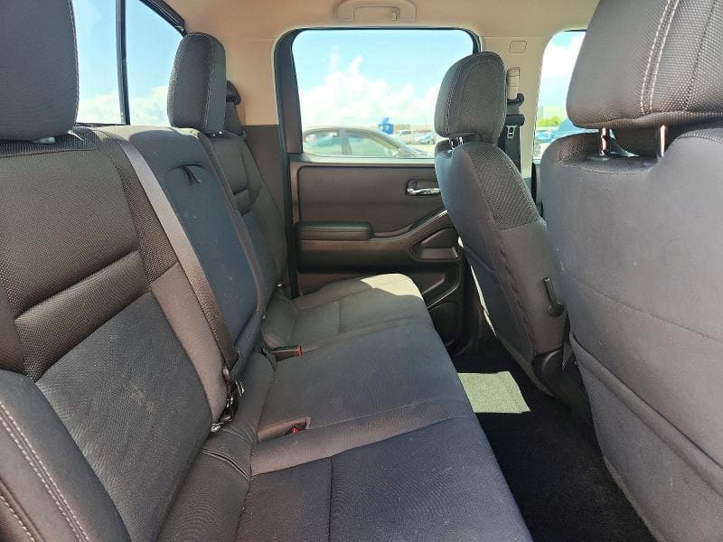 2022 NISSAN FRONTIER SV 10