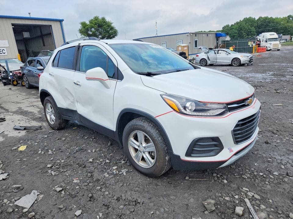 2019 CHEVROLET TRAX 1LT 4