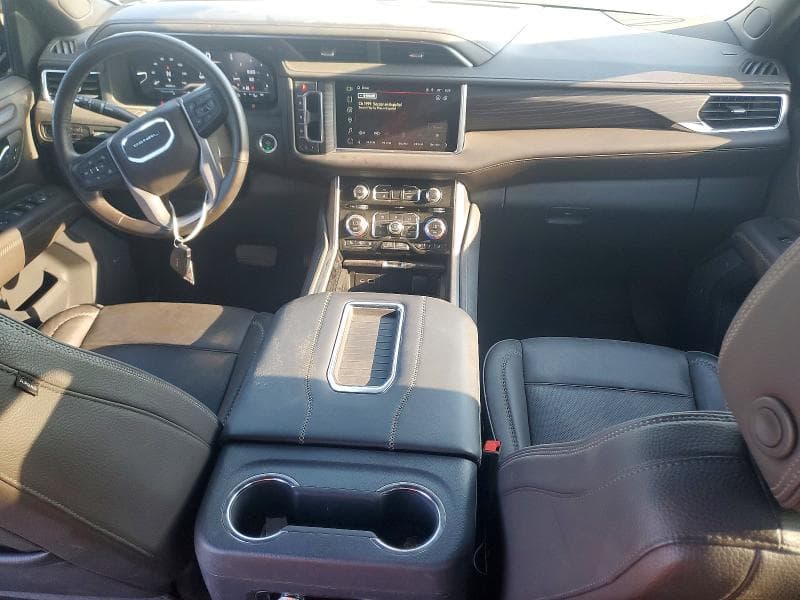 2023 GMC YUKON DENALI 8