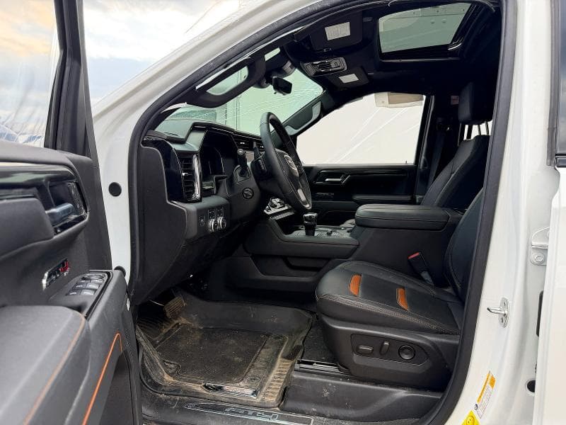 2026 GMC SIERRA K1500 AT4 5