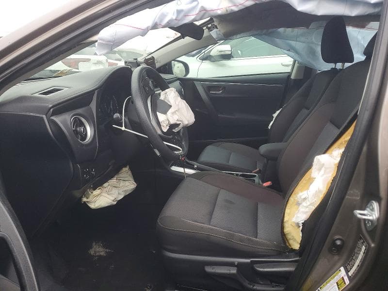 2017 TOYOTA COROLLA LE 7