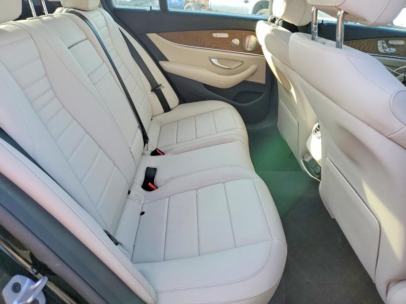 2022 MERCEDES-BENZ E 350 4MATIC 10