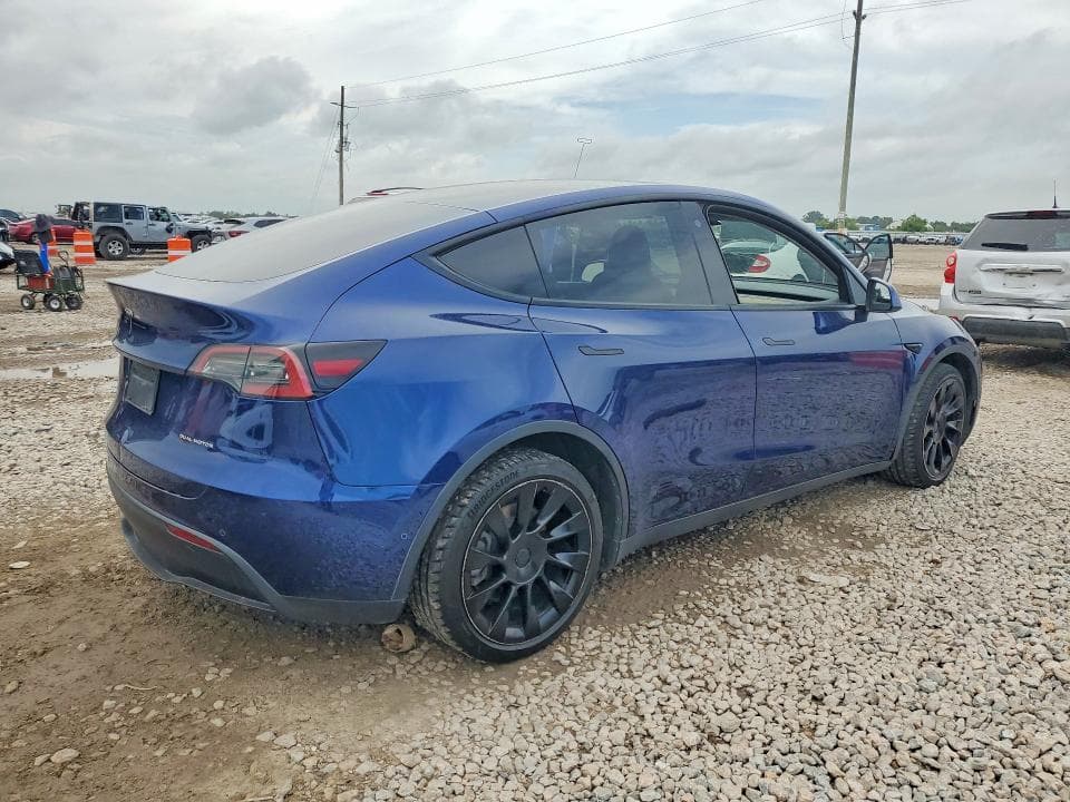 2022 TESLA MODEL Y 3