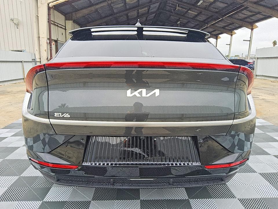 2023 KIA EV6 WIND 6