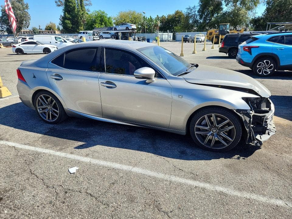 2019 LEXUS IS 300 4