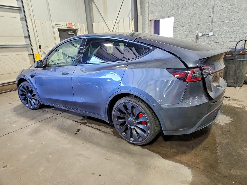2022 TESLA MODEL Y 2