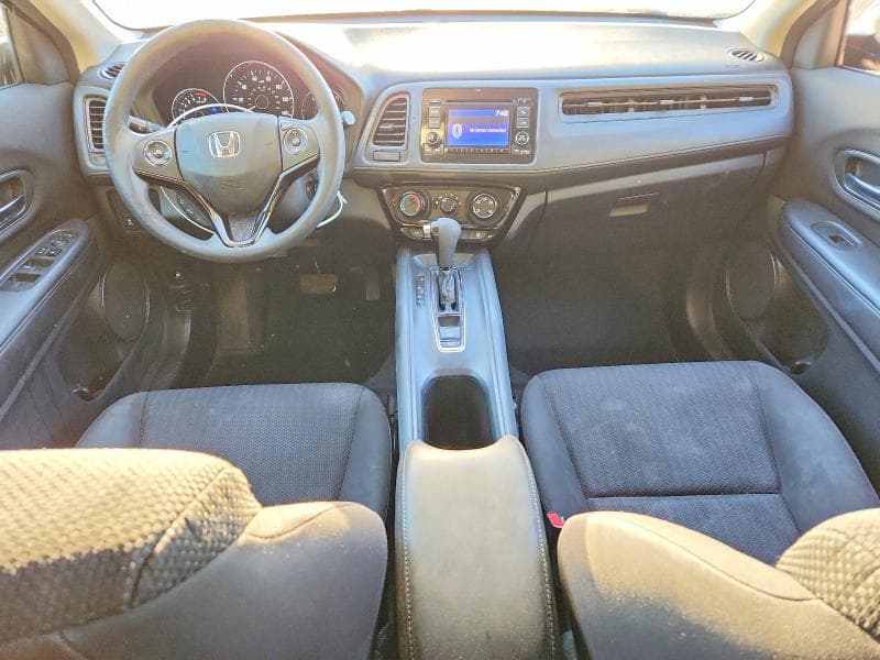 2017 HONDA HR-V LX 8