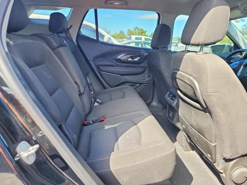 2022 GMC TERRAIN SLE 11