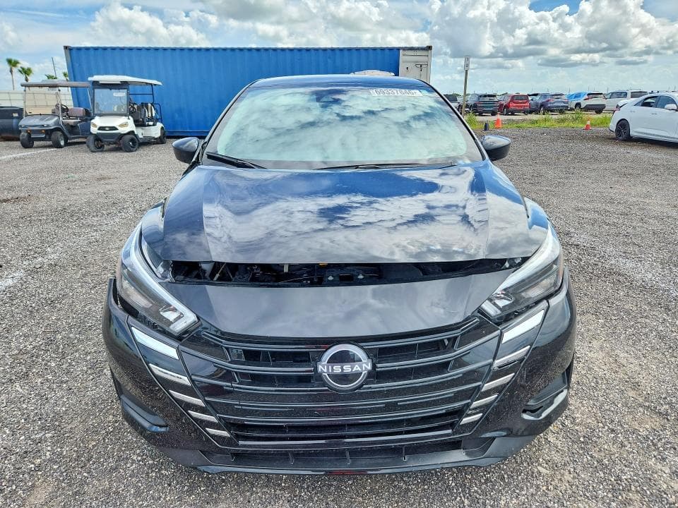 2025 NISSAN VERSA SV 5