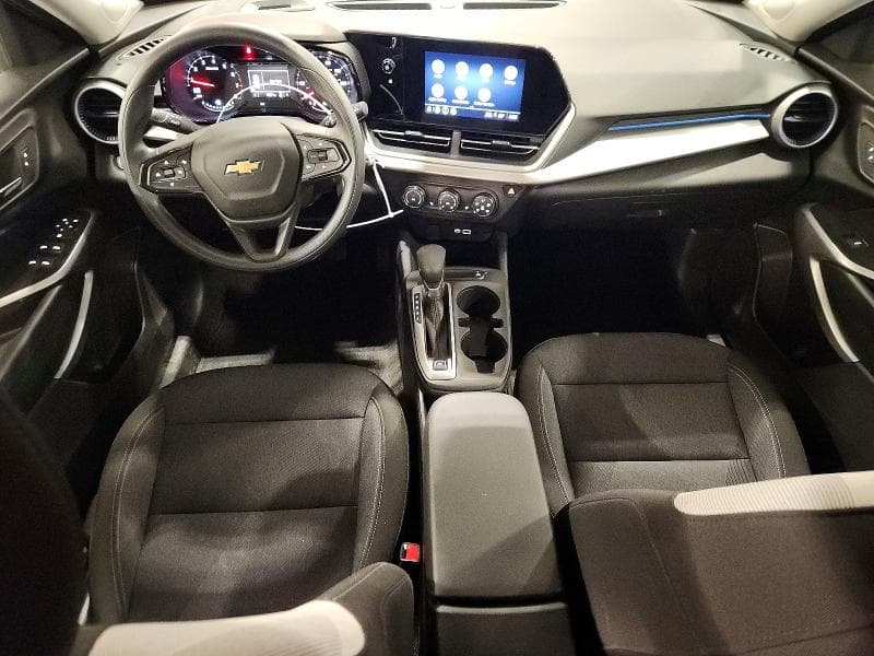 2024 CHEVROLET TRAX LS 8