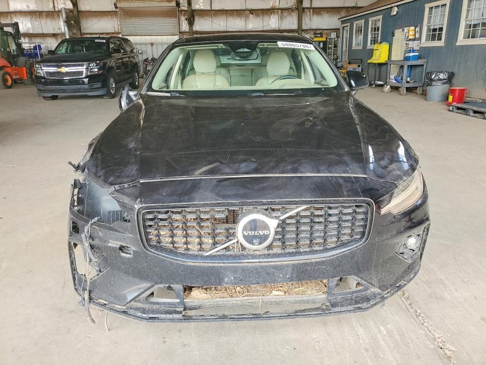 2024 VOLVO S60 PLUS 5