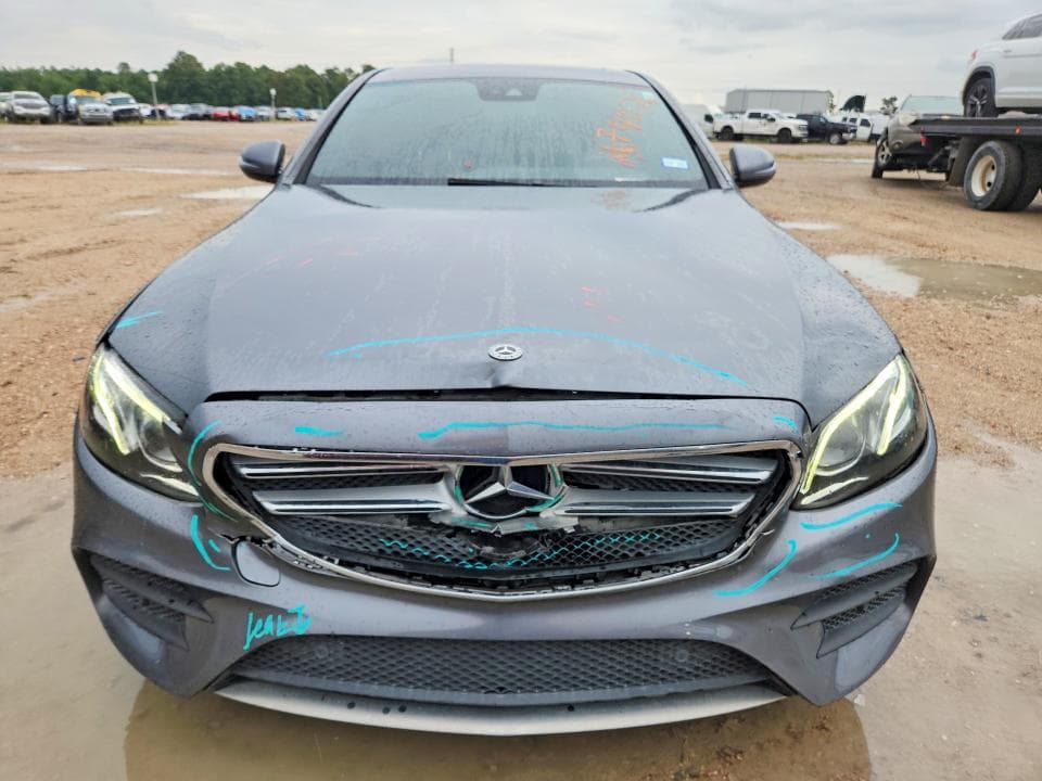 2018 MERCEDES-BENZ E 300 5