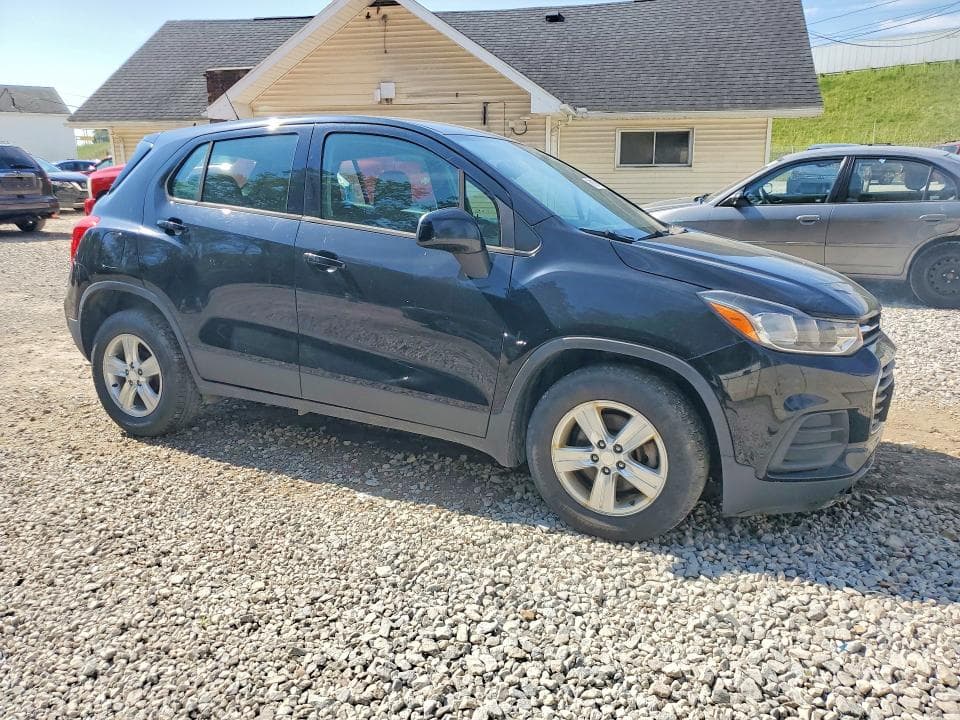 2019 CHEVROLET TRAX LS 4