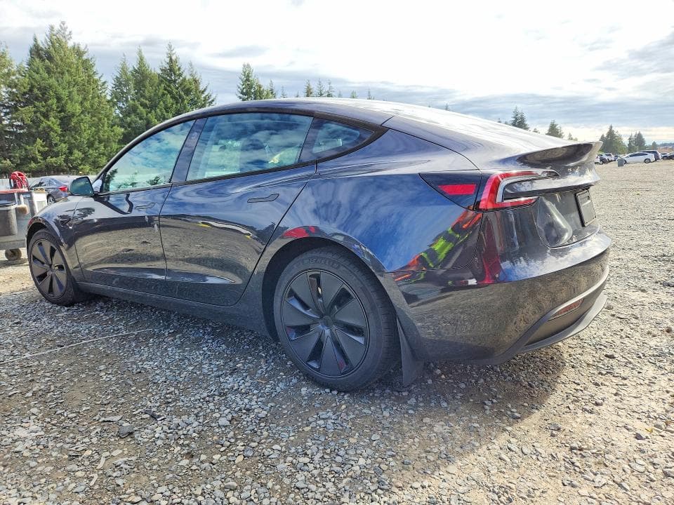 2024 TESLA MODEL 3 2