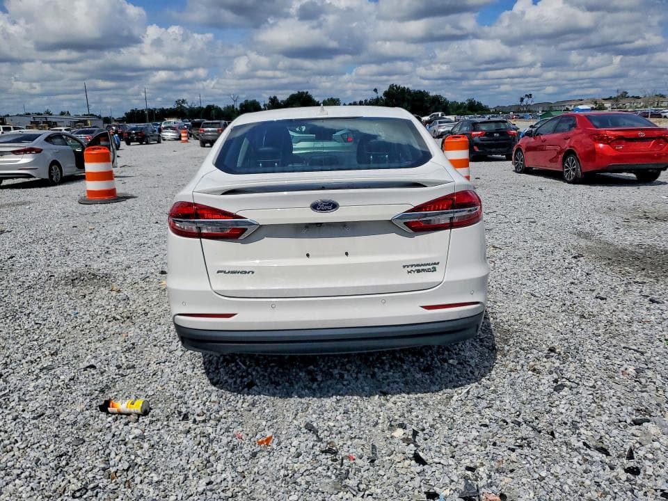 2019 FORD FUSION TITANIUM 6