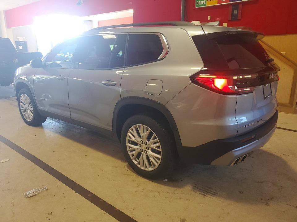 2024 GMC ACADIA UPLEVEL 2