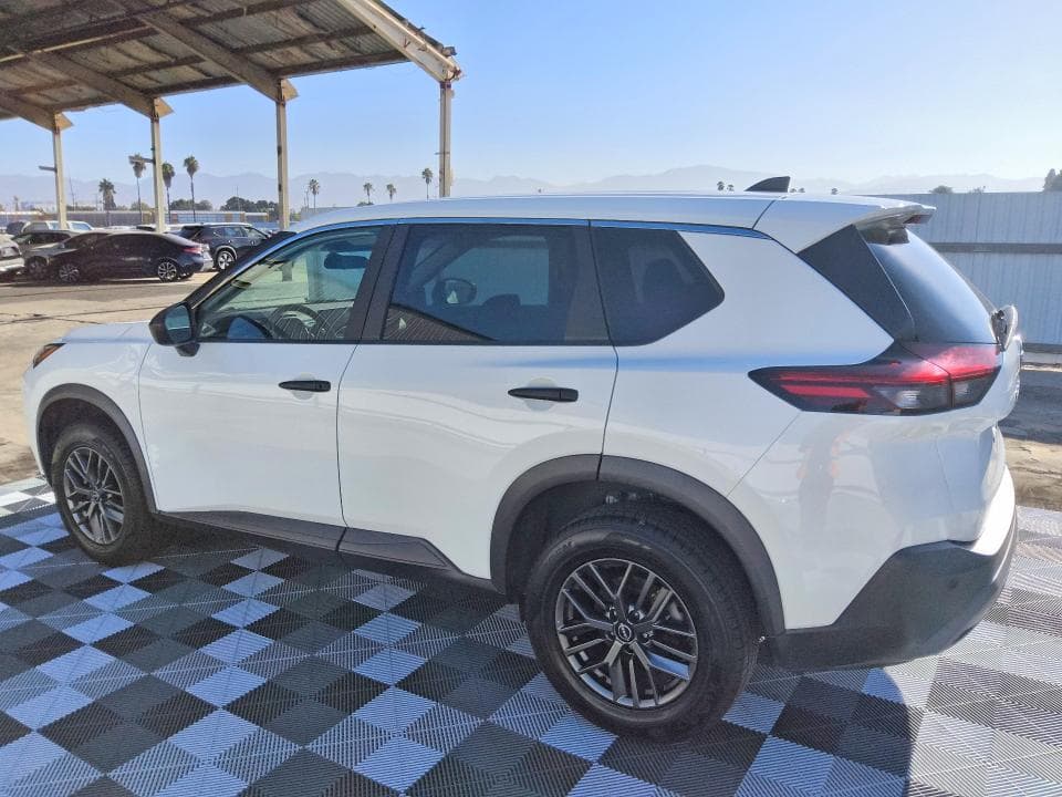 2023 NISSAN ROGUE S 2