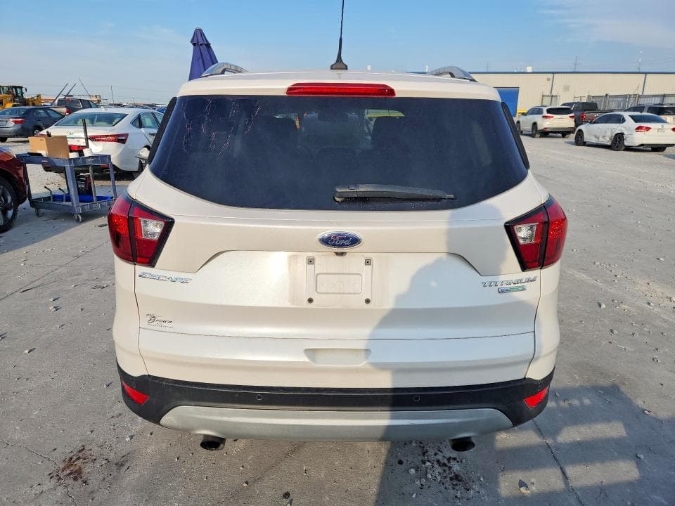 2019 FORD ESCAPE TITANIUM 6