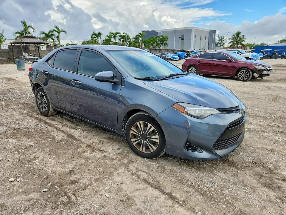 2017 TOYOTA COROLLA L 4