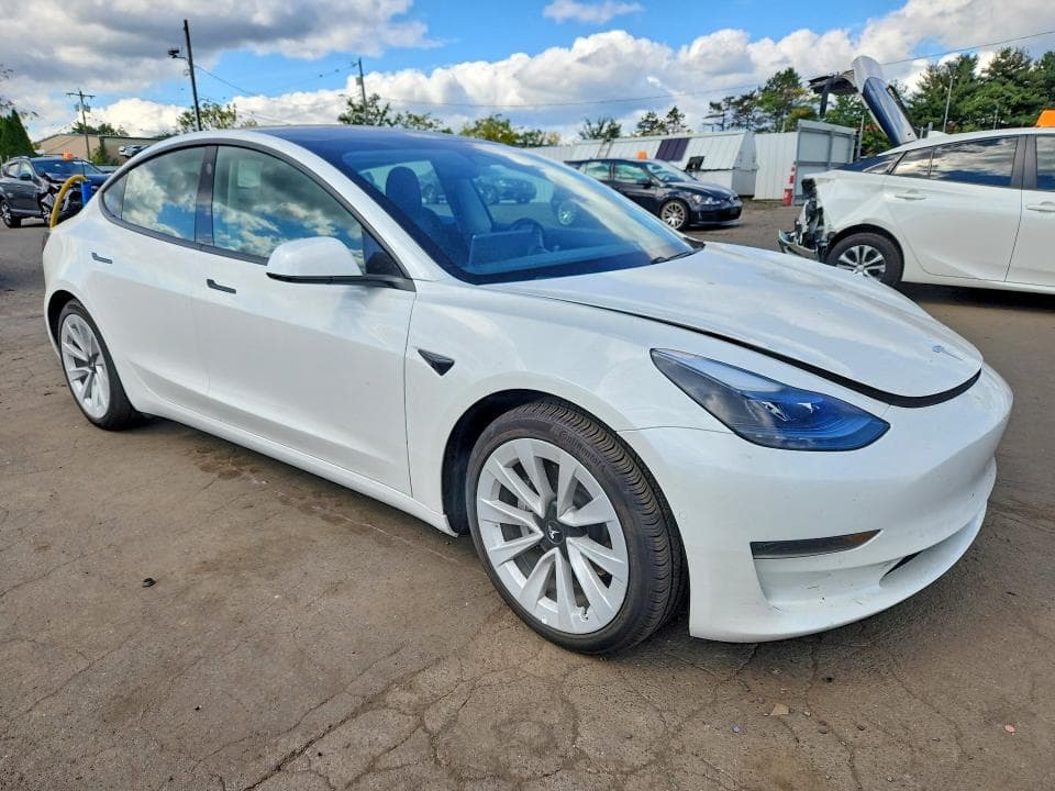 2021 TESLA MODEL 3 4