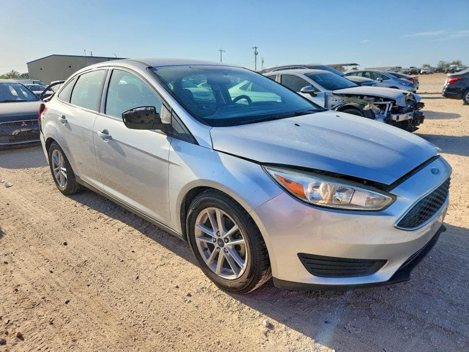 2018 FORD FOCUS SE 4