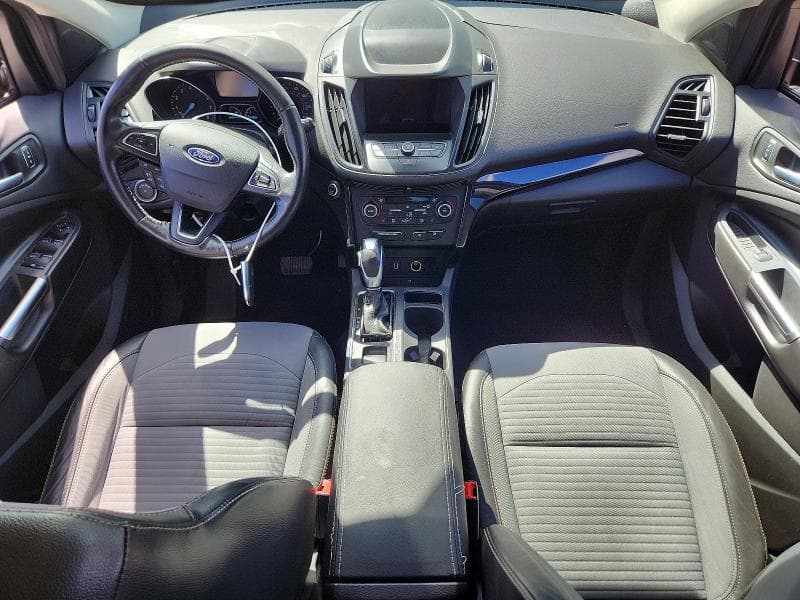 2019 FORD ESCAPE SE 8