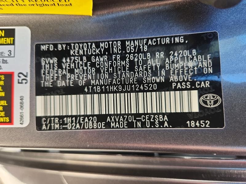 2018 TOYOTA CAMRY SE 12