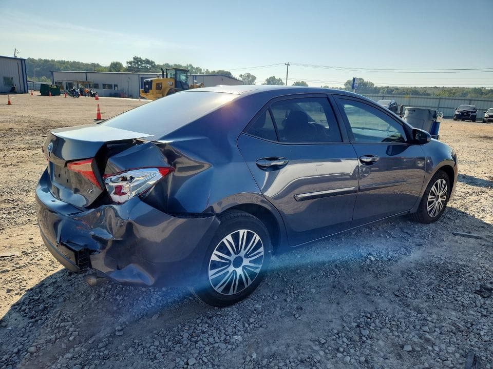 2017 TOYOTA COROLLA LE 3