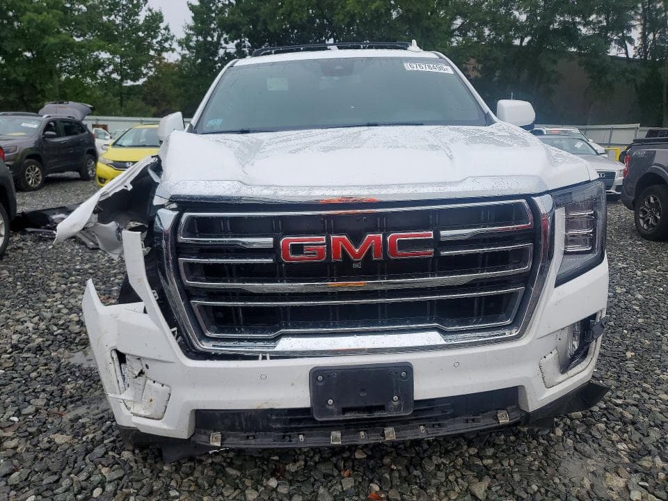 2024 GMC YUKON SLT 5