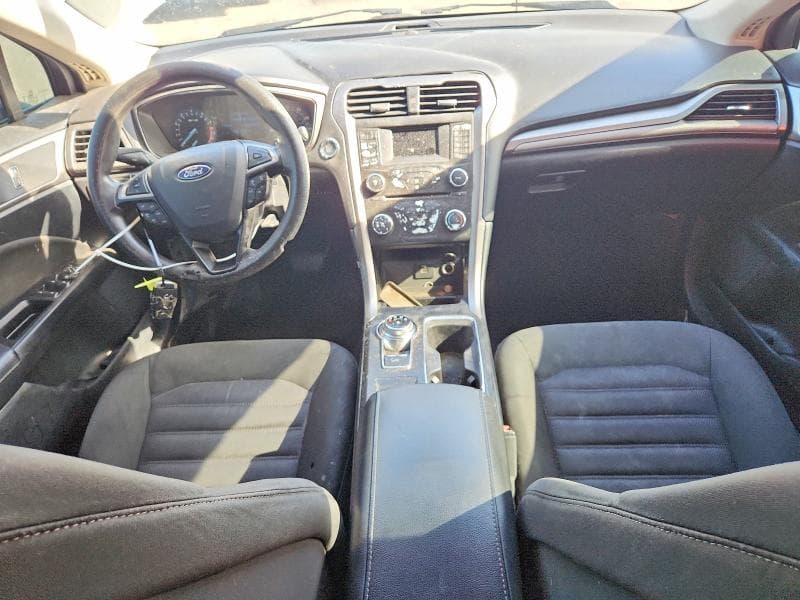 2017 FORD FUSION SE 8