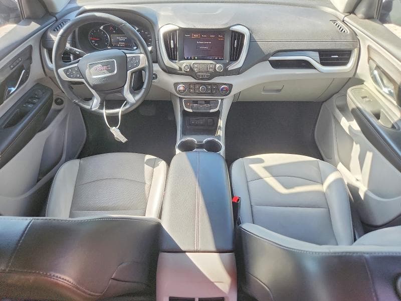 2023 GMC TERRAIN SLT 8