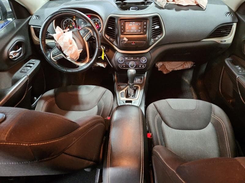 2017 JEEP CHEROKEE LATITUDE 8