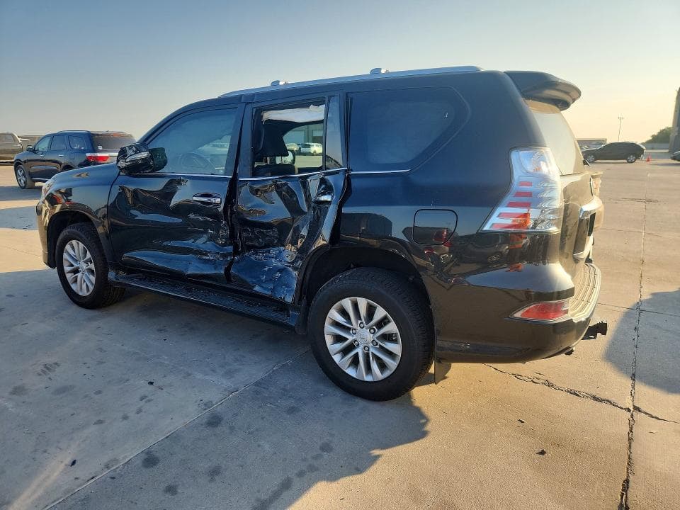 2023 LEXUS GX 460 2