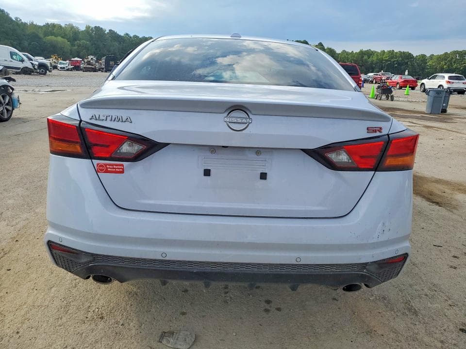 2025 NISSAN ALTIMA SR 6