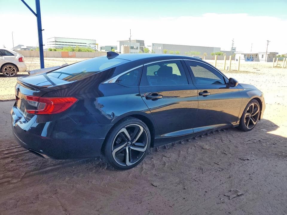 2018 HONDA ACCORD SPORT 3