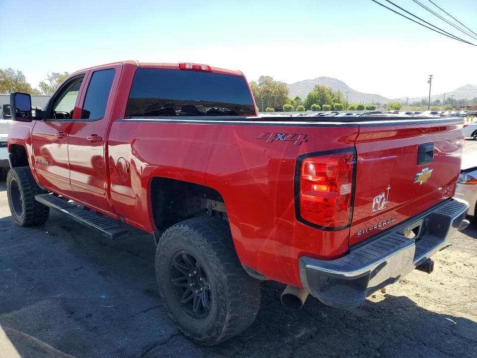 2018 CHEVROLET SILVERADO K1500 LT 2
