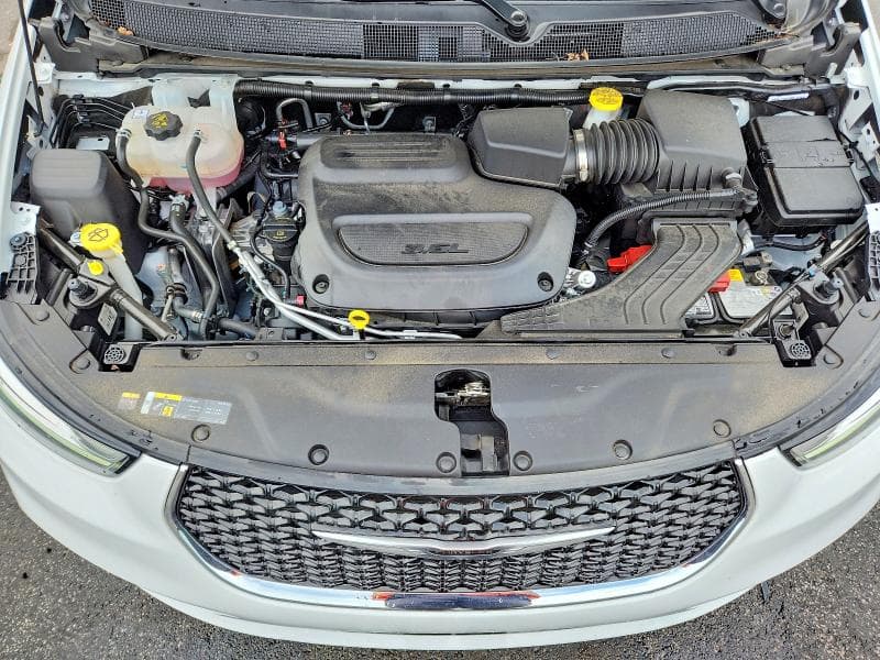 2026 CHRYSLER PACIFICA LIMITED 12