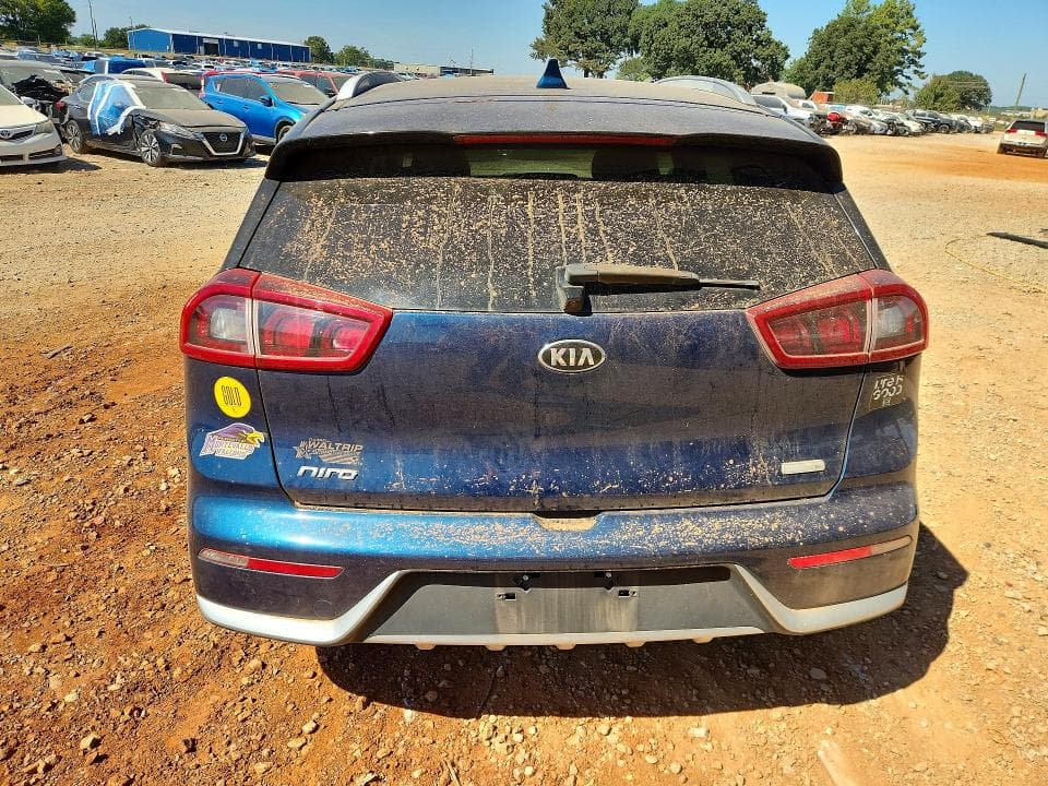 2017 KIA NIRO EX 6