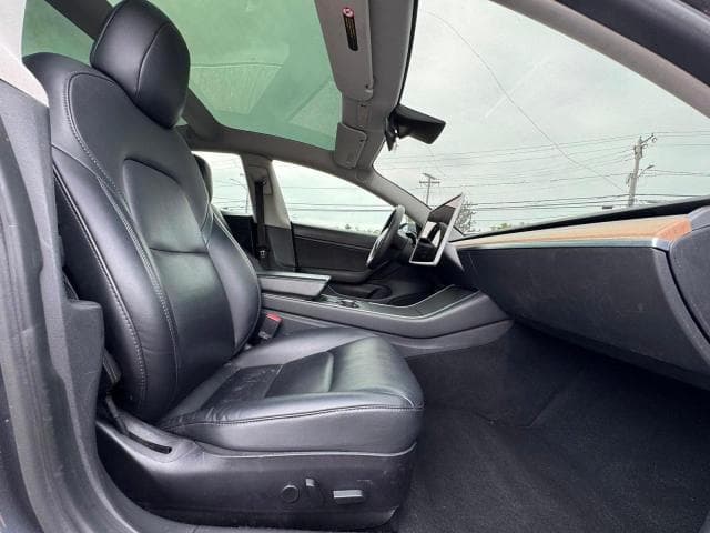 2020 TESLA MODEL 3 5