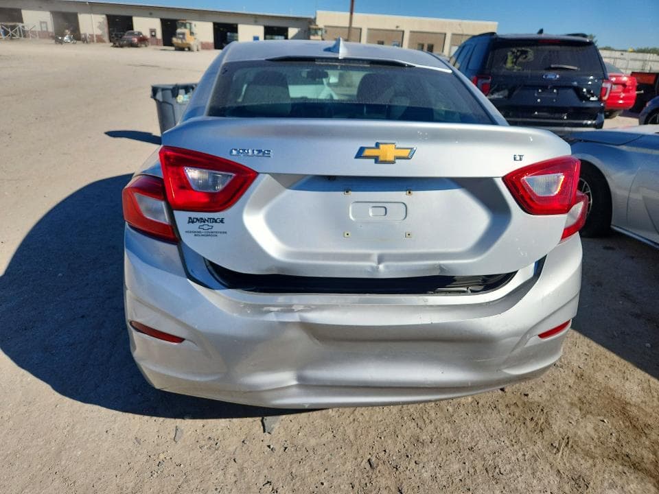 2017 CHEVROLET CRUZE LT 6