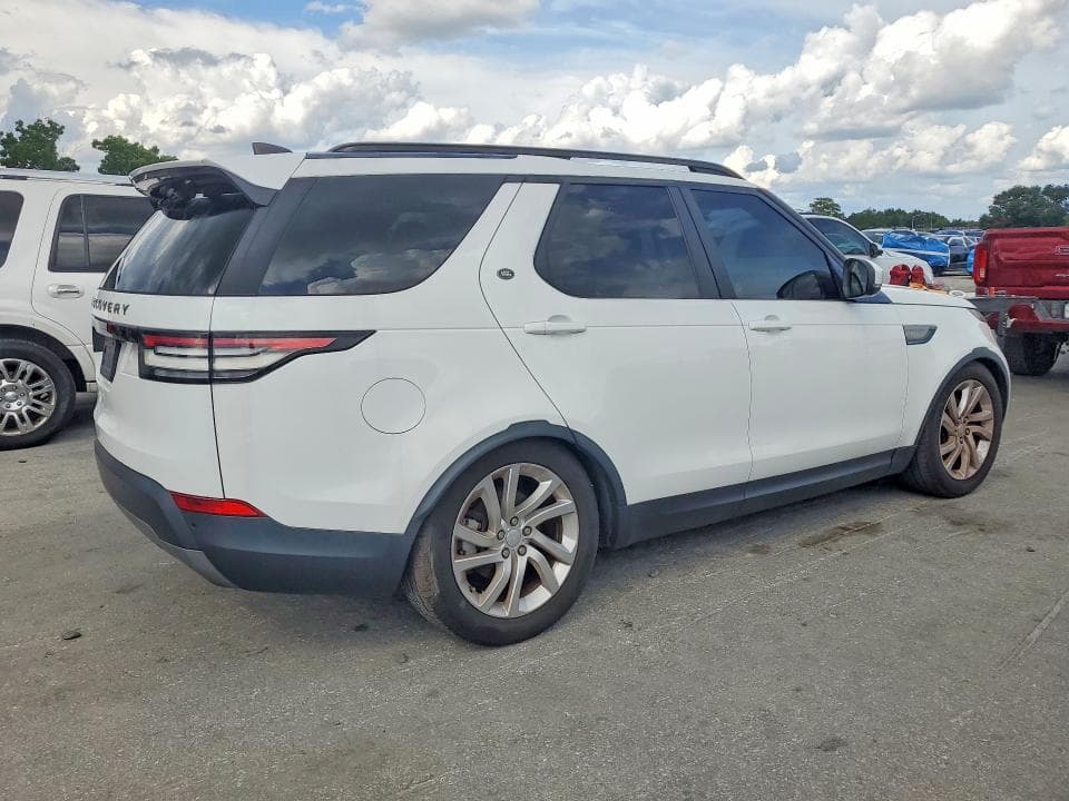 2018 LAND ROVER DISCOVERY SE 3