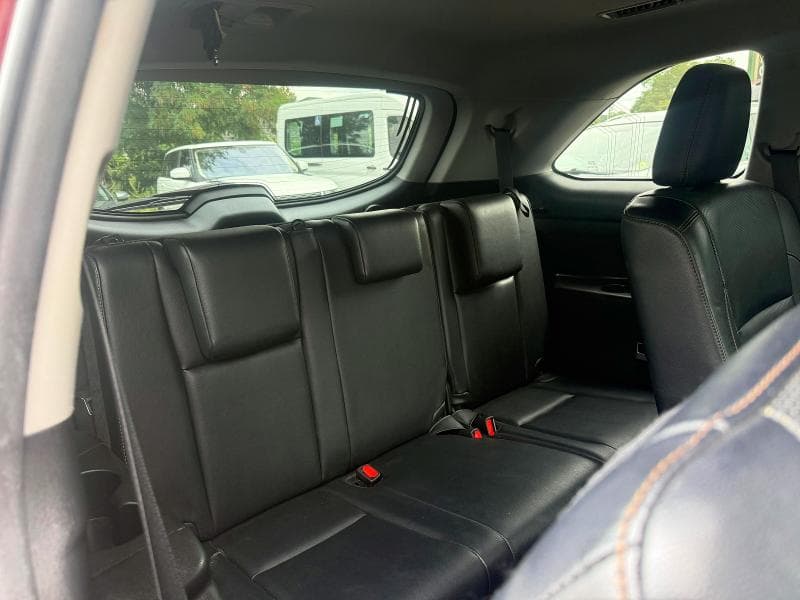 2019 TOYOTA HIGHLANDER LIMITED 6